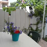 Apartmán In Nicanda Porto Columbu - Perd'E Sali