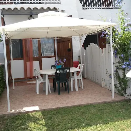 In Nicanda Lejlighed *